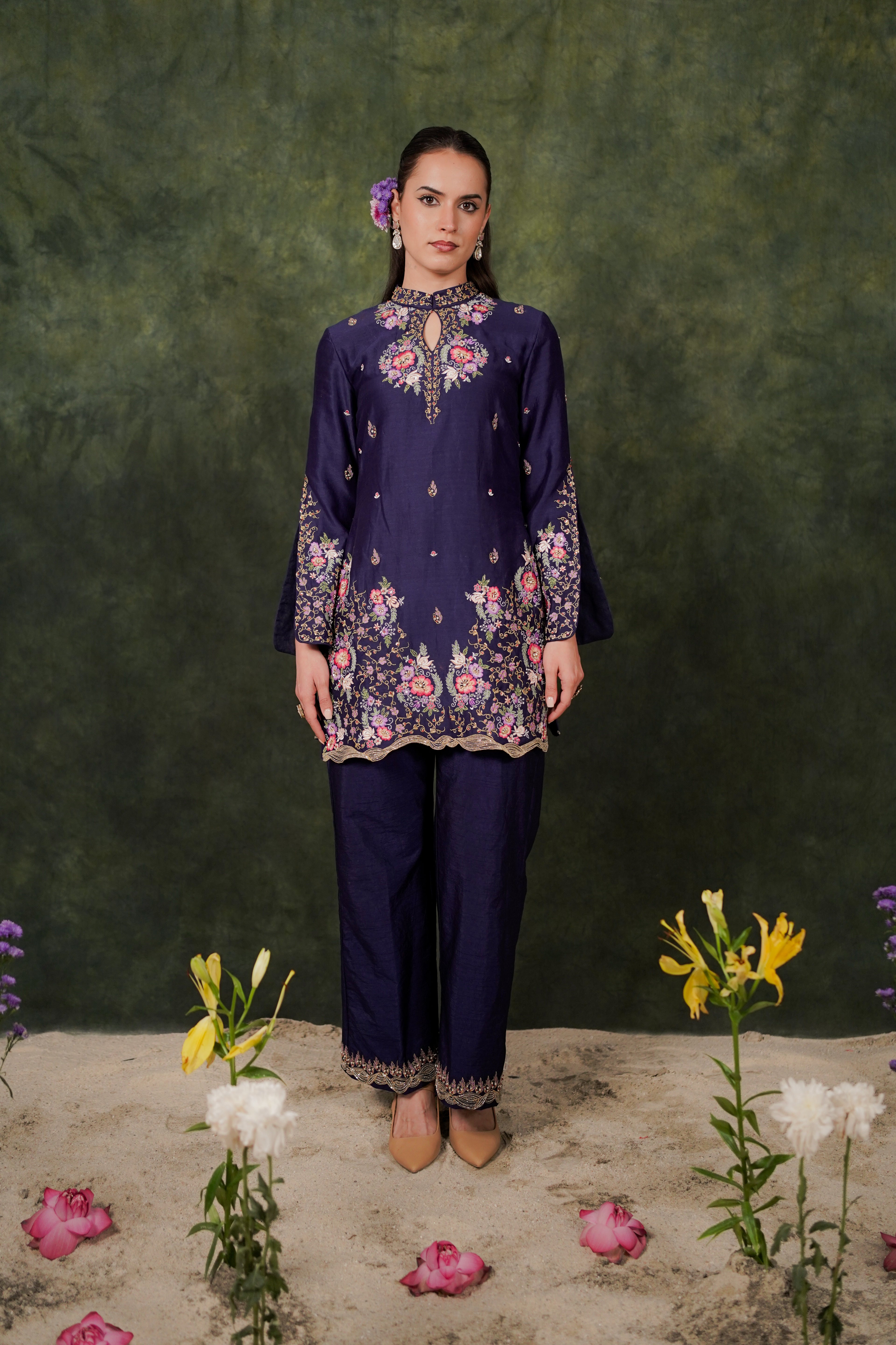De Lara Indigo Chanderi Kurta With Silk Pant
