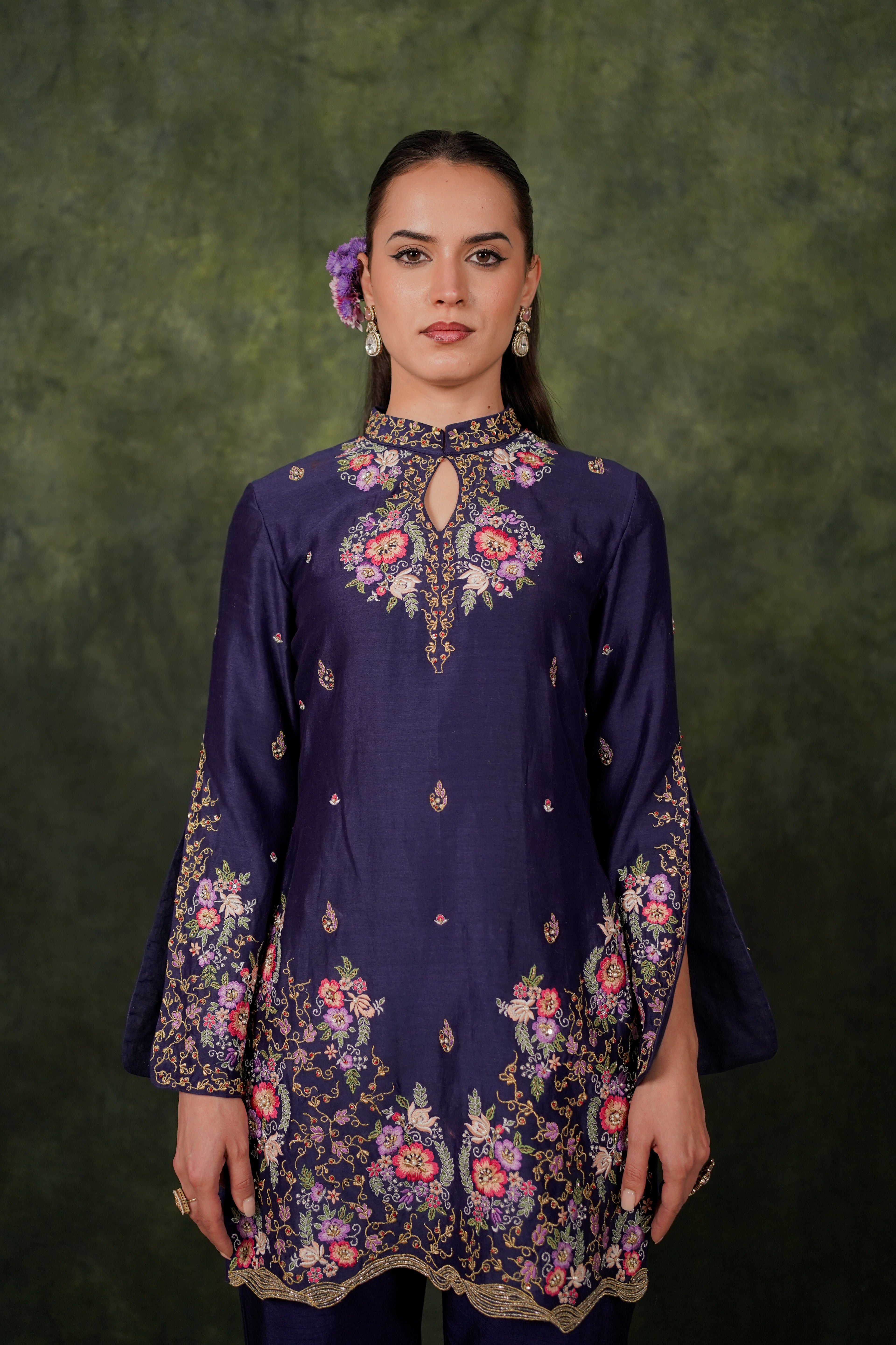 De Lara Indigo Chanderi Kurta With Silk Pant