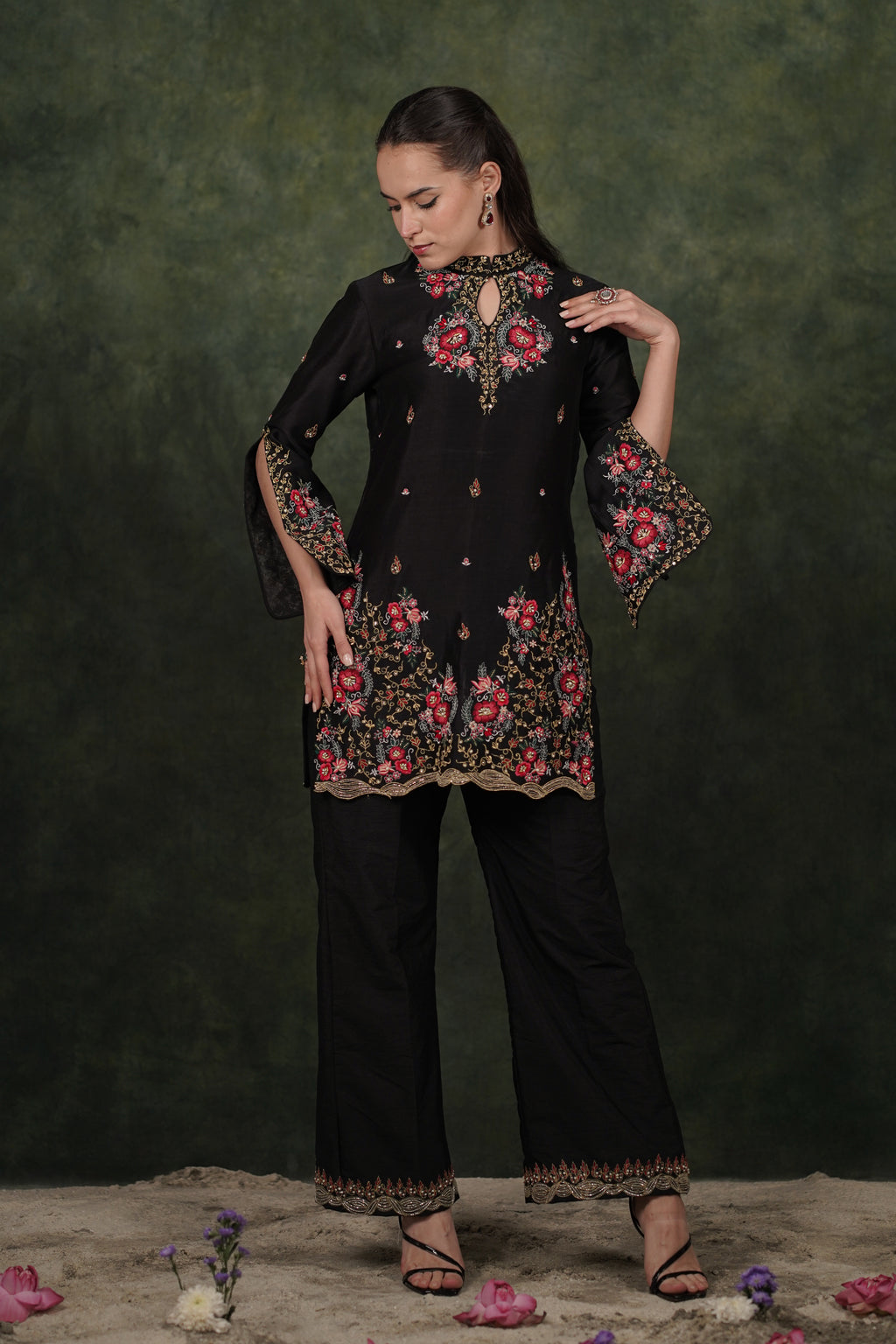 De Lara Black Chanderi Kurta With Silk Pant