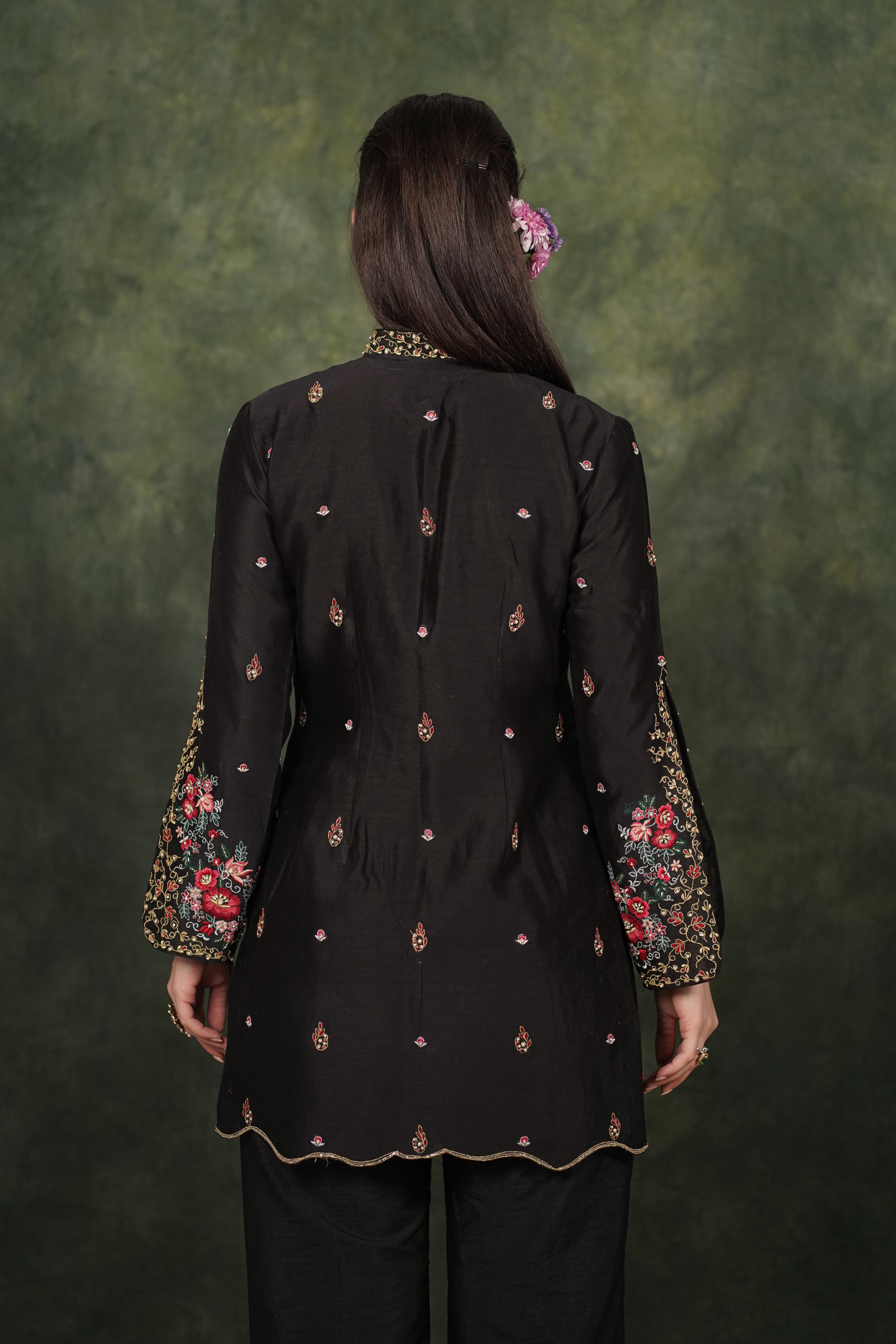 De Lara Black Chanderi Kurta With Silk Pant