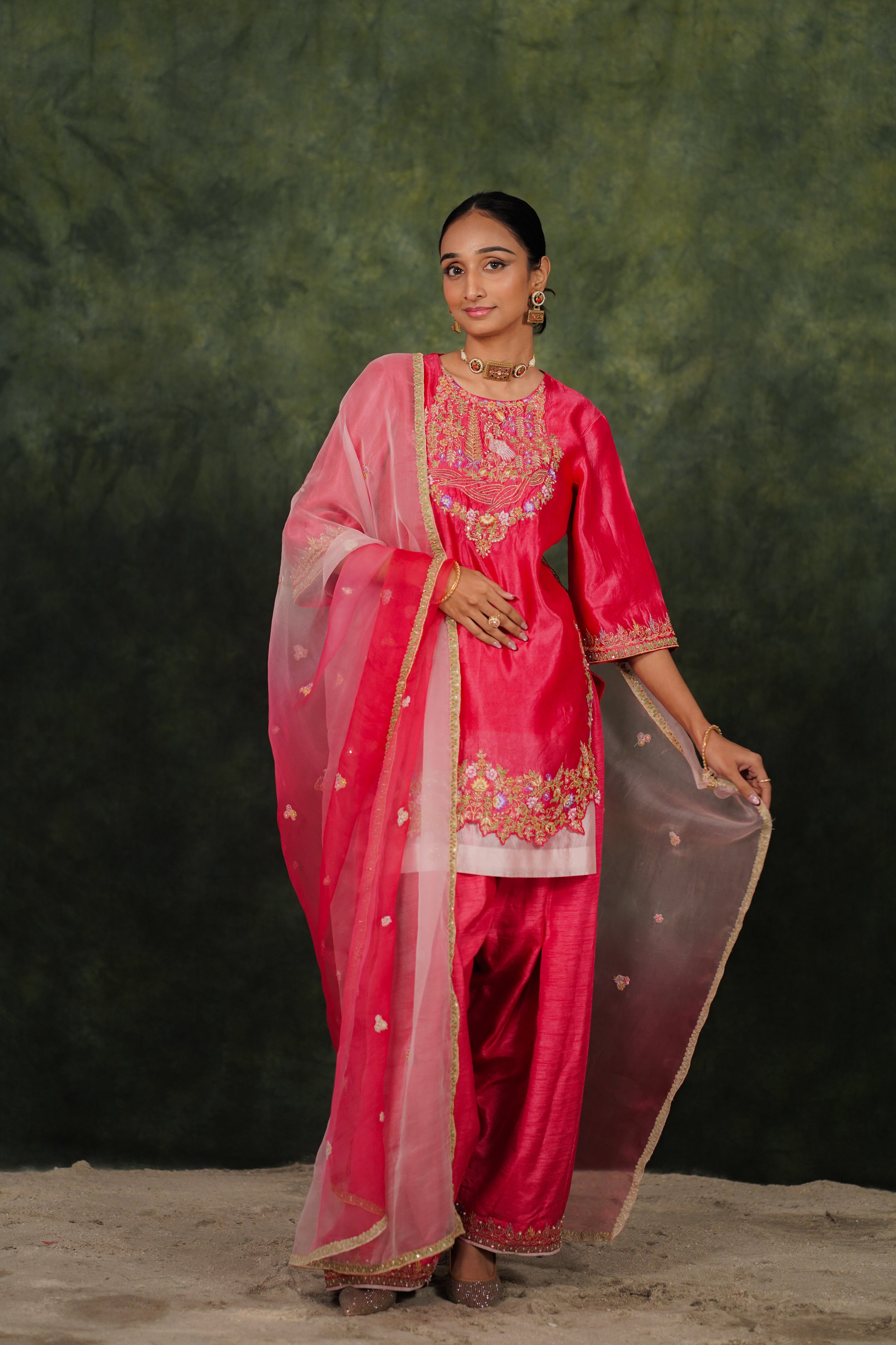 Nukta Winterberry Dupion Silk  Kurta Set With Organza Dupatta