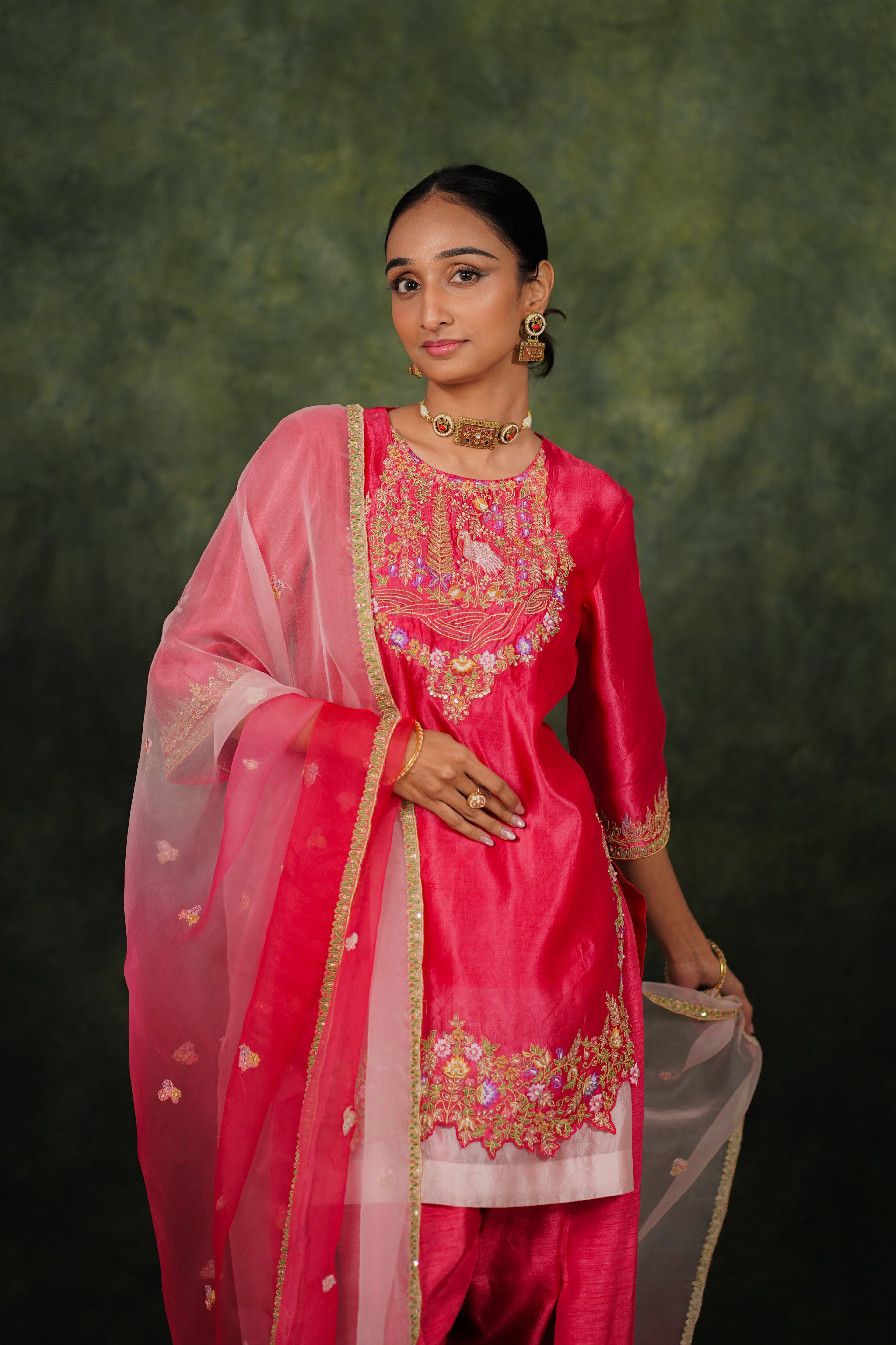 Nukta Winterberry Dupion Silk  Kurta Set With Organza Dupatta